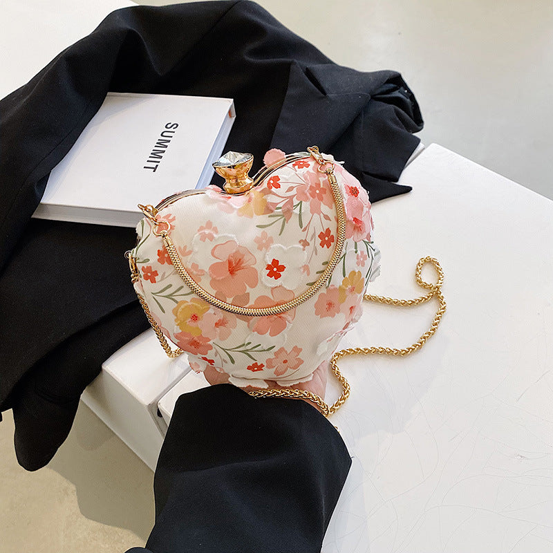 Western Style Single Shoulder Bag Peach Heart Women's Bag Lace Light Luxury Bag New Chain Messenger Bag Small Fresh Bag