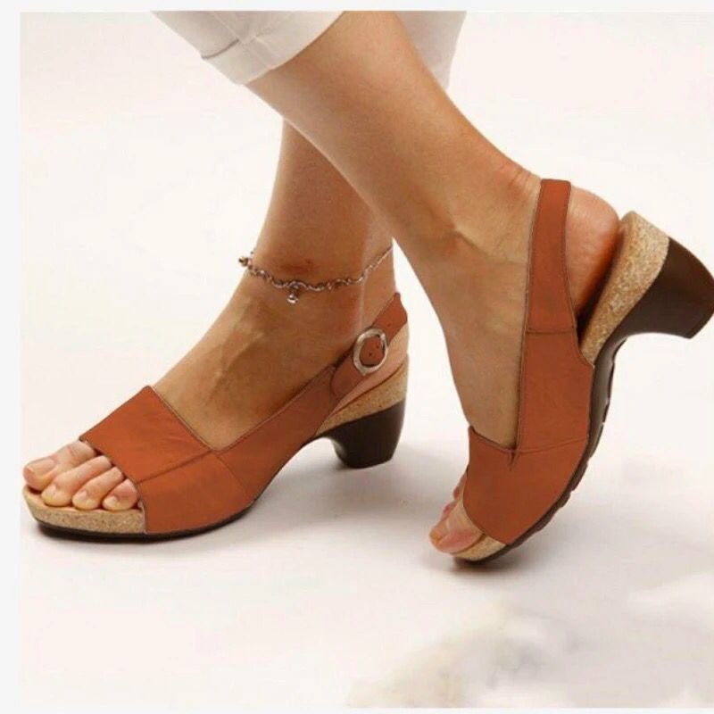 Summer New Women's Shoes Solid Color Coarse Heel Buckle Sandals 35-43 Plus Size Shoes