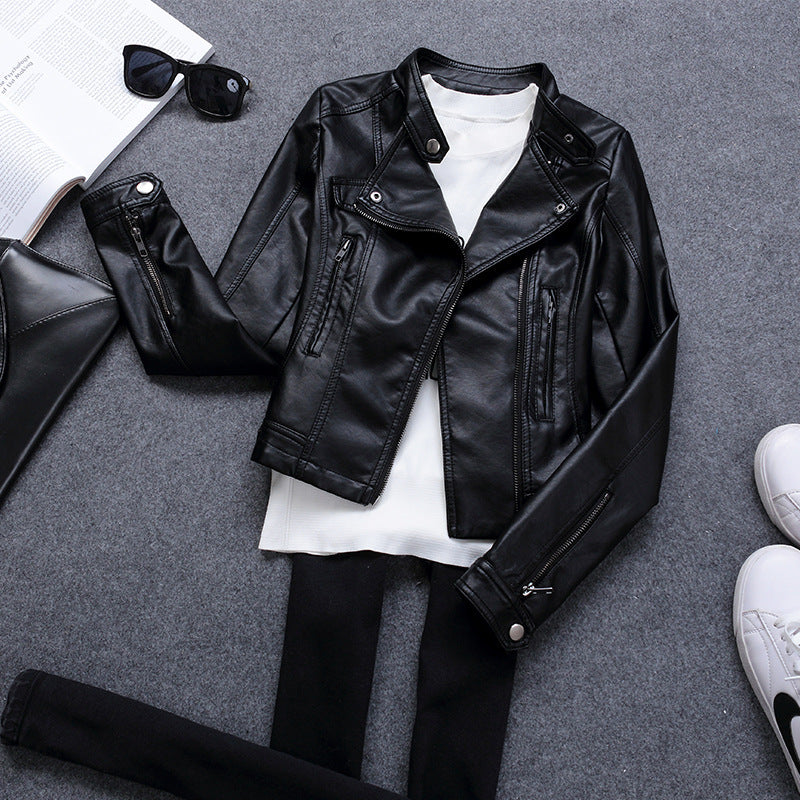 Women's short leather jacket for new motorcycle