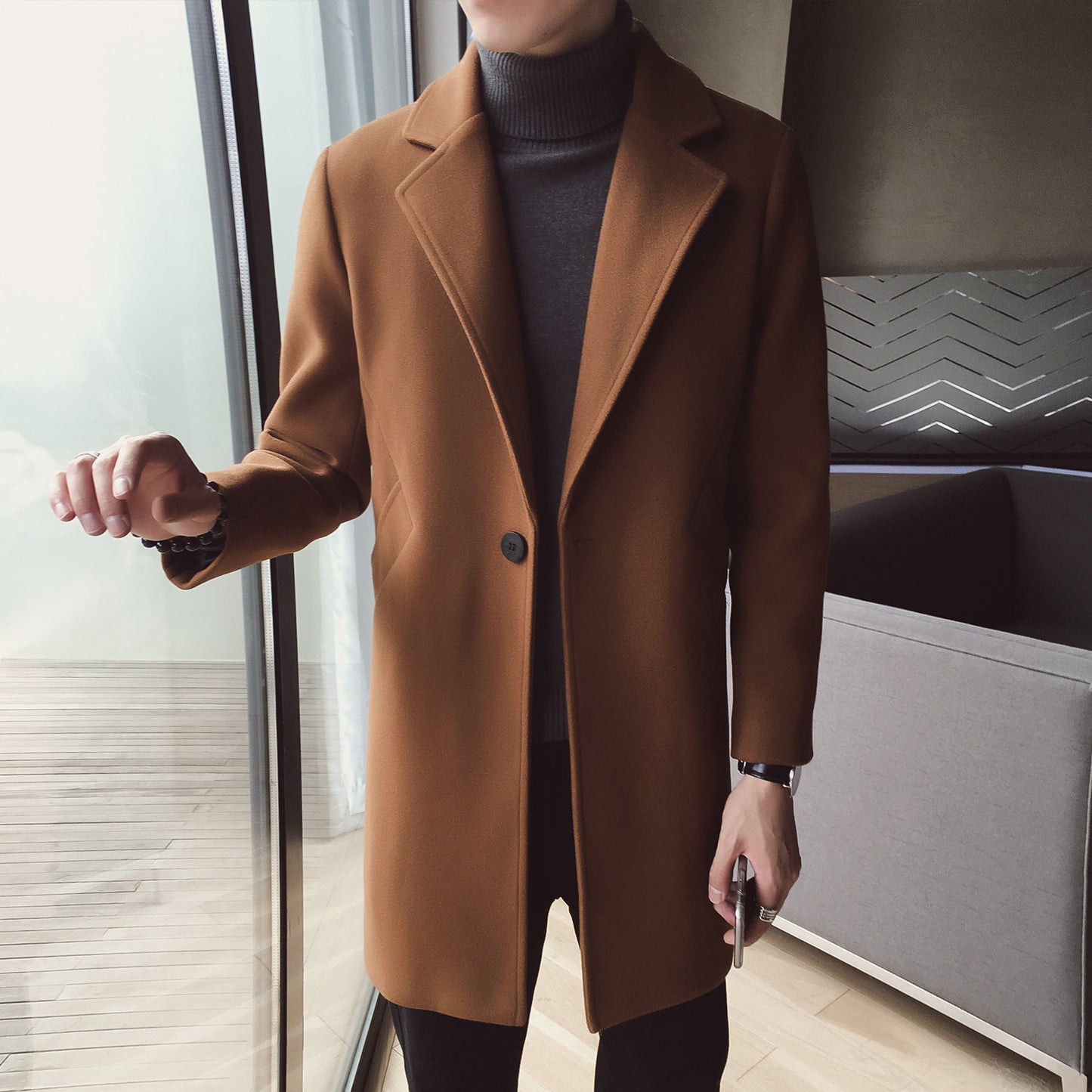 Men's mid-length woolen coat