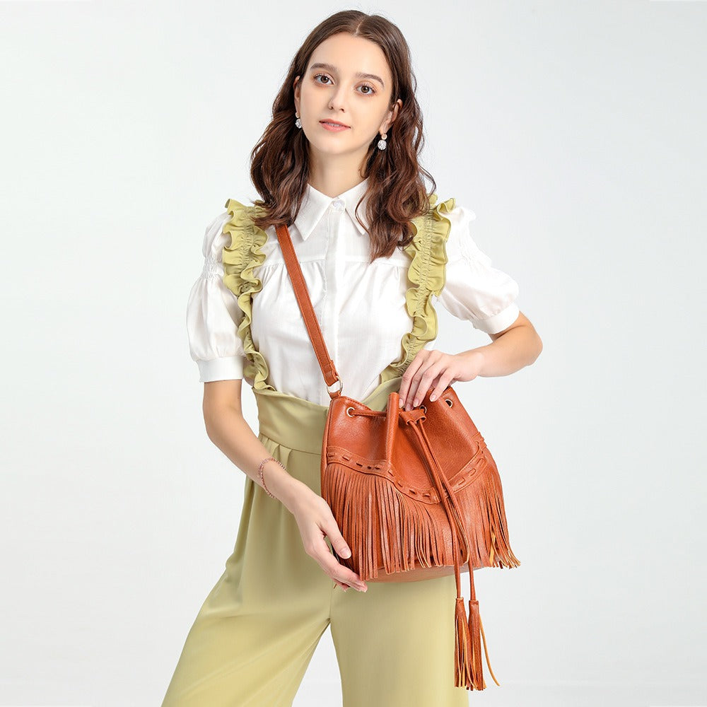 Women's Bag Casual Drawstring Factory Handmade Tassel Bucket Bag PU Tassel Women's Messenger Bag