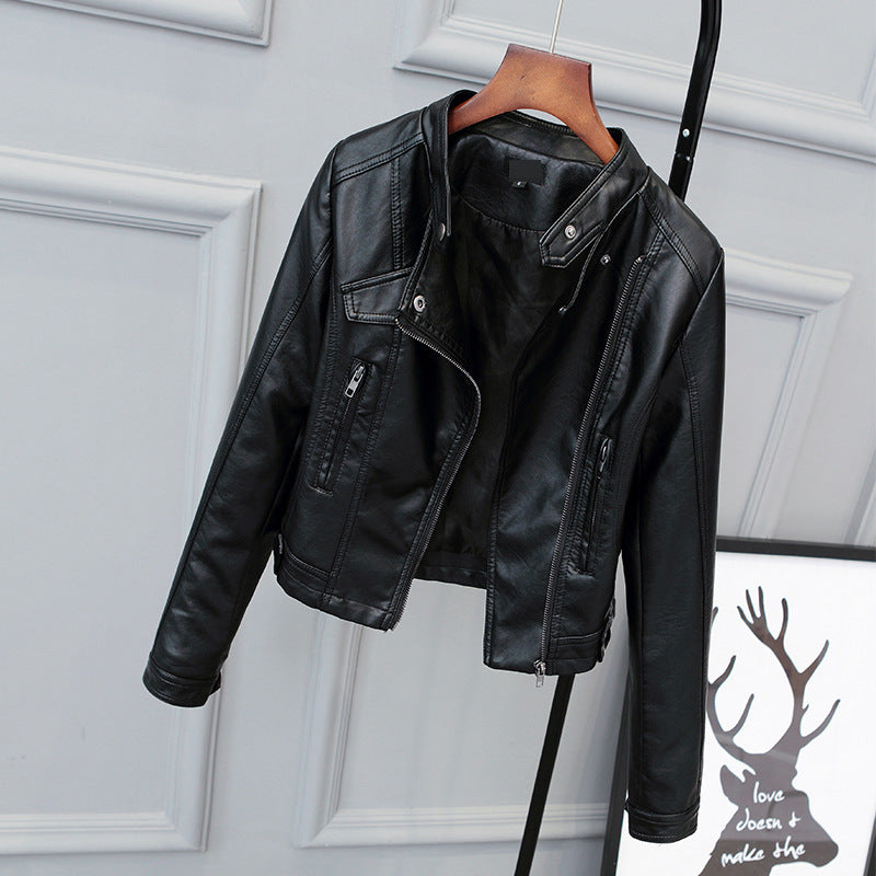 Women's short leather jacket for new motorcycle