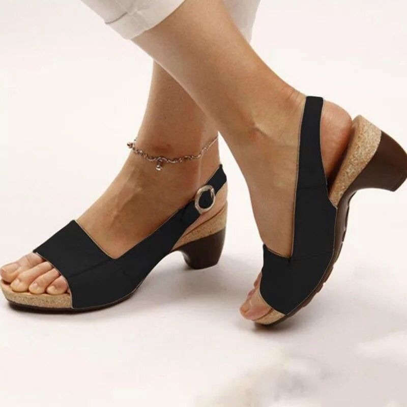 Summer New Women's Shoes Solid Color Coarse Heel Buckle Sandals 35-43 Plus Size Shoes