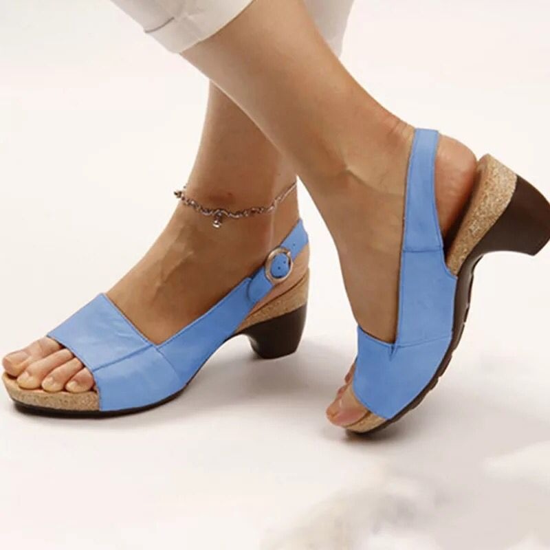 Summer New Women's Shoes Solid Color Coarse Heel Buckle Sandals 35-43 Plus Size Shoes