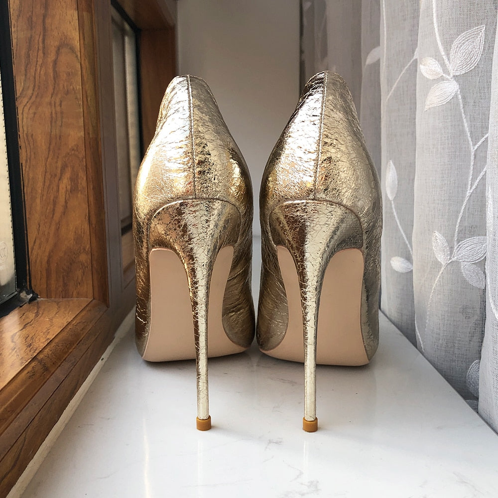 Tikicup Damen-Pumps mit spitzer Spitze und hohem Absatz in weichem Mattgold, Hochzeitsschuhe für die Braut mit Schleife, glänzende Stilettos, große Größe 43 44 45 