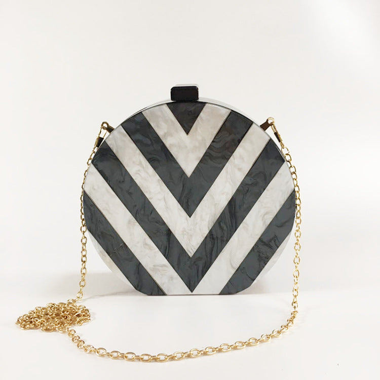 Women's Wallet Black and White Pearlescent Stitching Acrylic Clutch Fashion V-shaped Pattern Foreign Trade Dinner Bag Small Round Bag