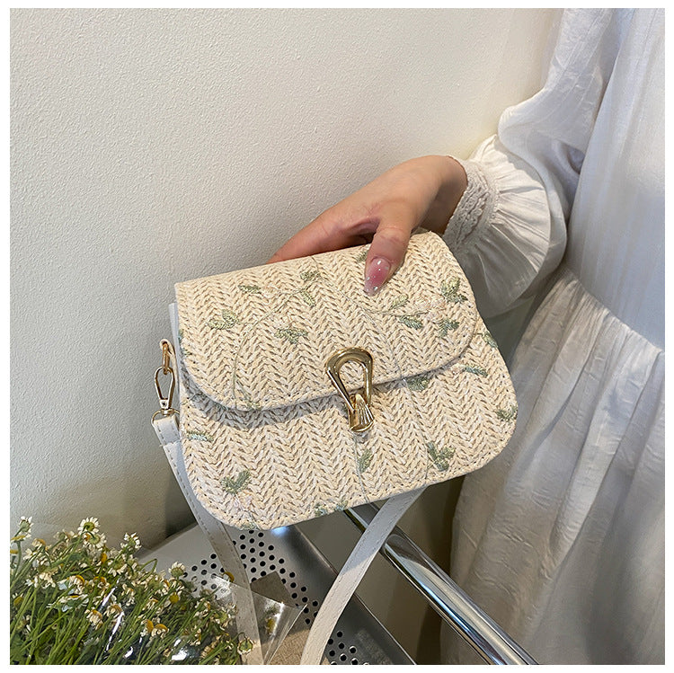 Summer Straw Woven Bag Women's New Small Fresh Lace Flower Woven Saddle Bag All-Match One Shoulder Messenger Bag