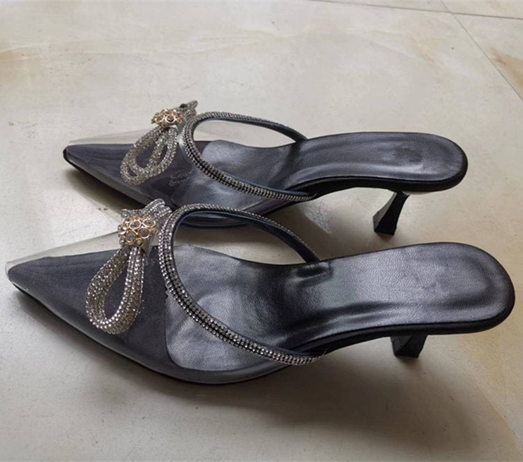 Frühling und Herbst Neue Sandalen und Hausschuhe mit Strasssteinen und Schleife aus Satin mit spitzen Zehen und Stilettoabsätzen und hohen Absätzen